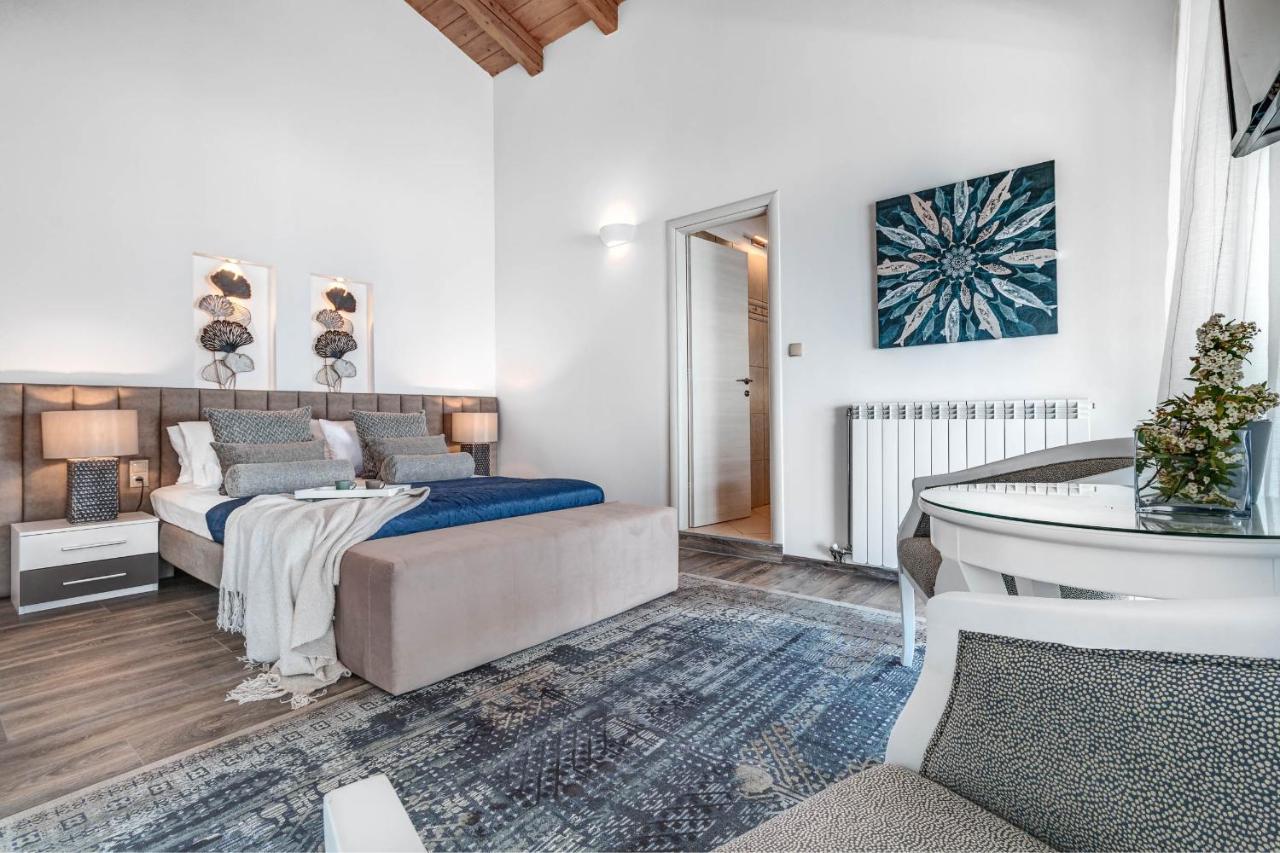 Ocean View - Luxury Villa Nefeli Kontogialos Εξωτερικό φωτογραφία