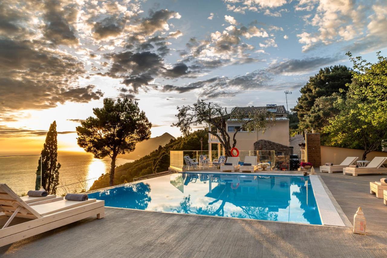 Ocean View - Luxury Villa Nefeli Kontogialos Εξωτερικό φωτογραφία